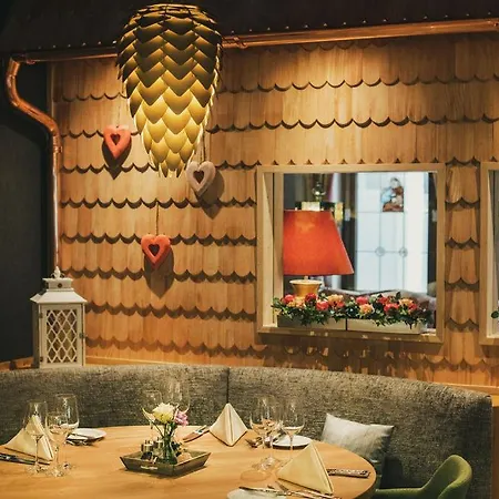 Ochsen 4* Höfen an der Enz