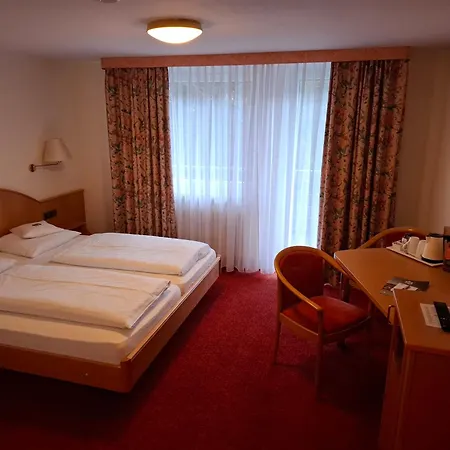 Hotel Ochsen Höfen an der Enz
