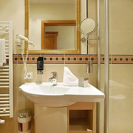Отель Ochsen 4*