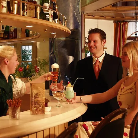 Ochsen Höfen an der Enz