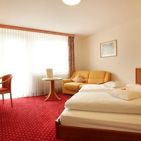 Ochsen 4* Höfen an der Enz