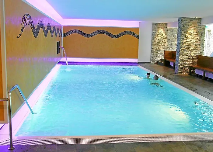 Ochsen 4* Höfen an der Enz